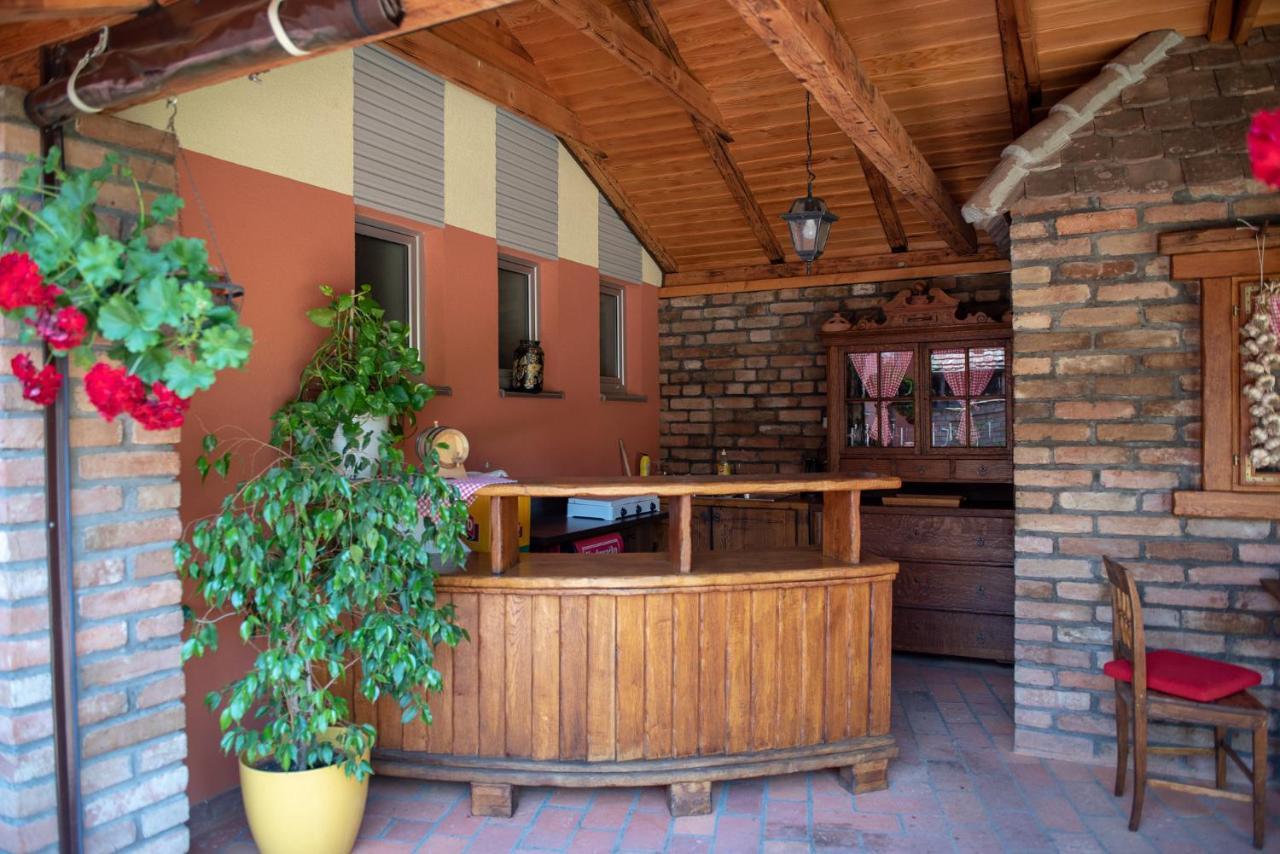 Apartmani Spoljar Zupanja Εξωτερικό φωτογραφία