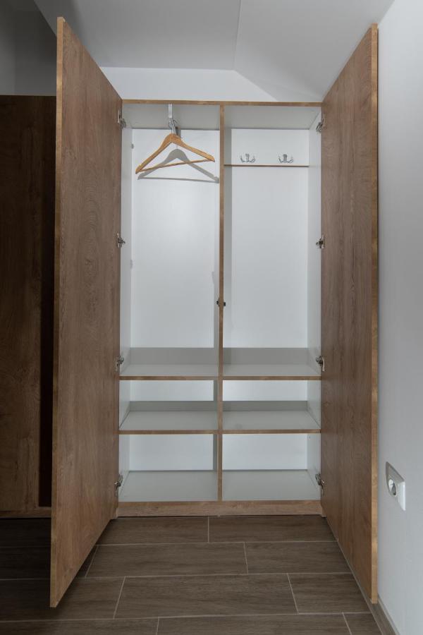 Apartmani Spoljar Zupanja Εξωτερικό φωτογραφία